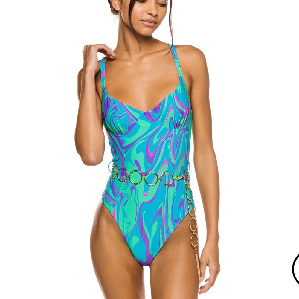 NWT ✨ WeWoreWhat 'Danielle' Swimsuit